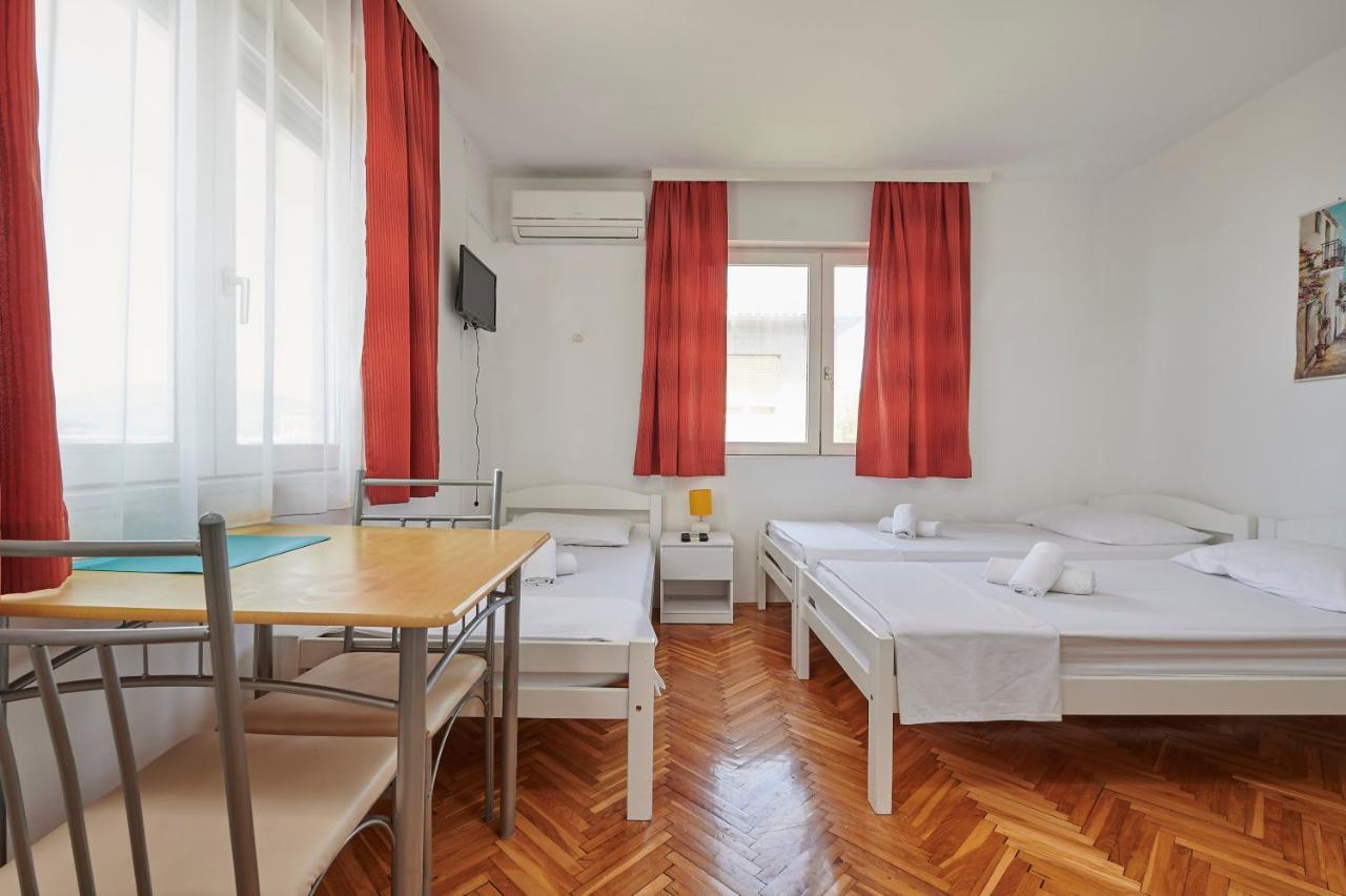 Apartments Balote Trogir Buitenkant foto