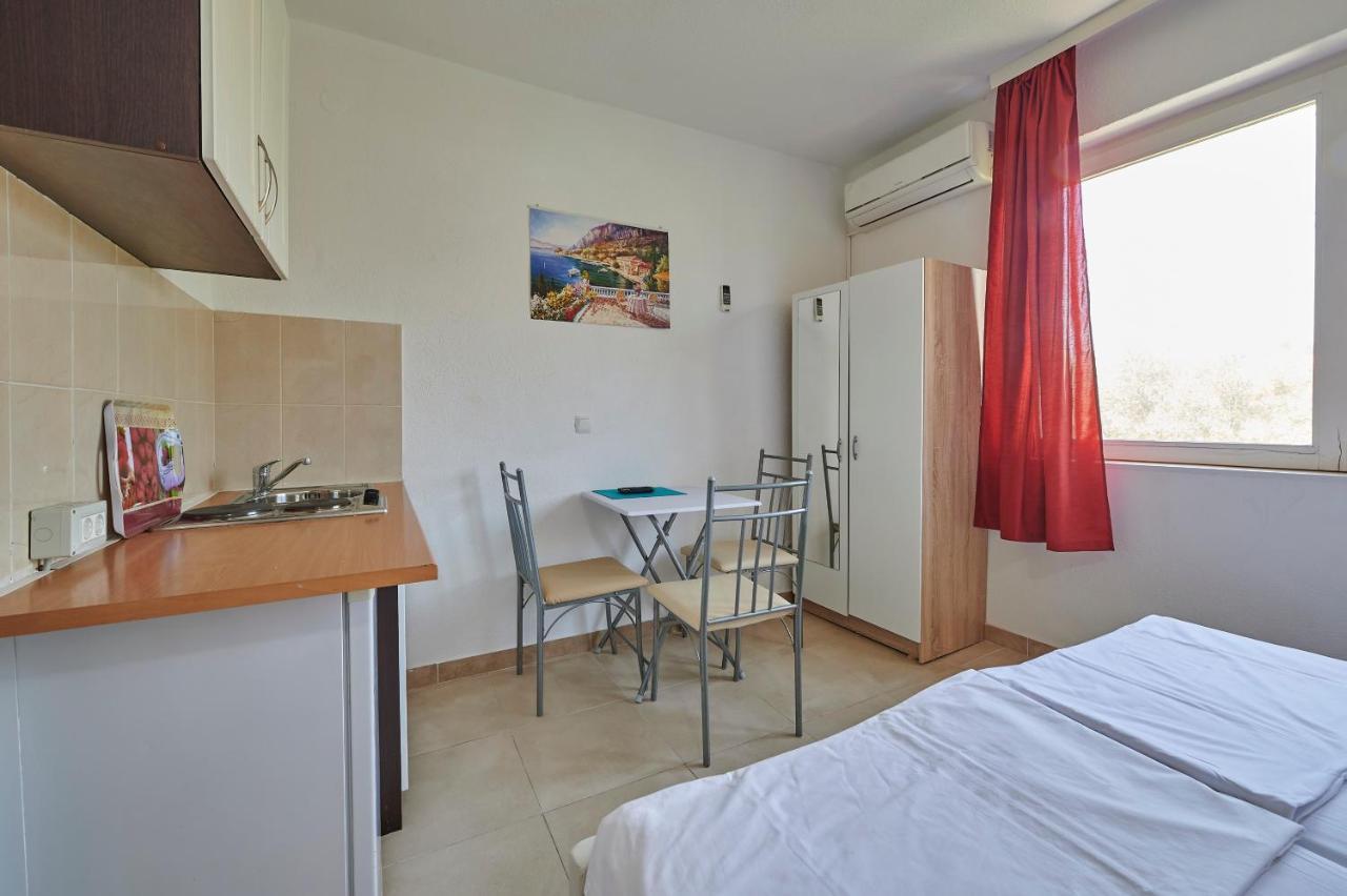 Apartments Balote Trogir Buitenkant foto