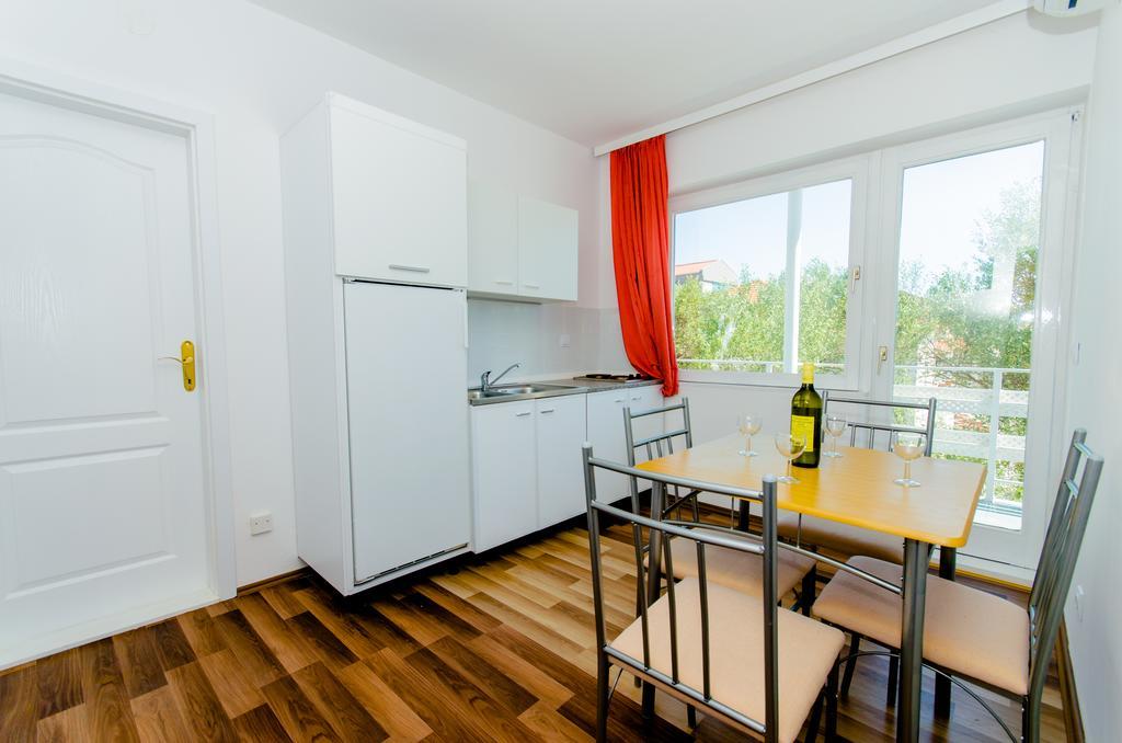 Apartments Balote Trogir Kamer foto